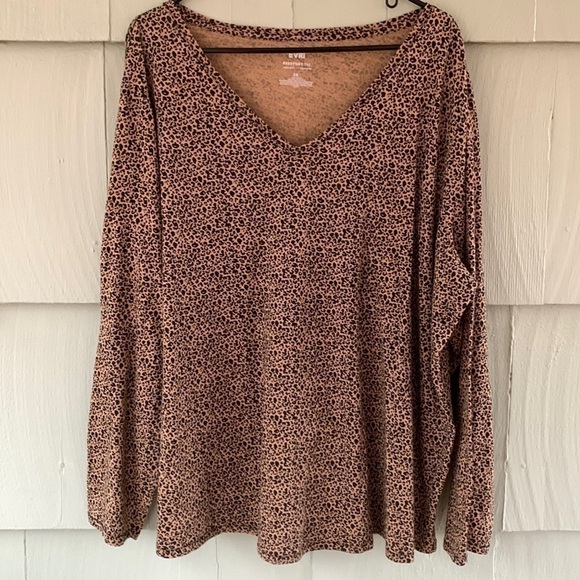 Evri Leopard Print Tshirt - Picture 1 of 5